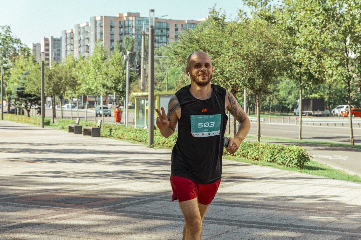 Спорт продовжує життя Спорт продовжує життя