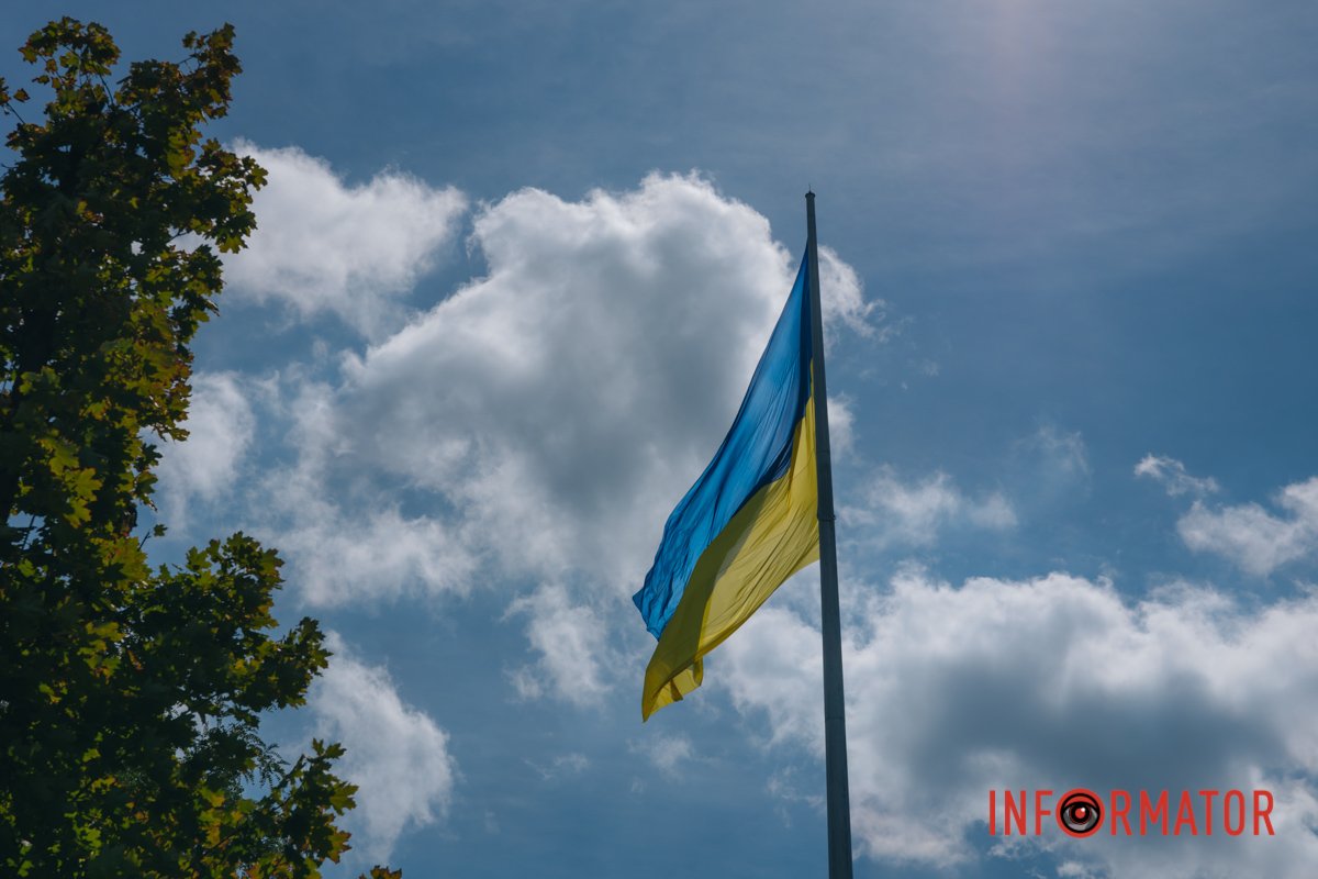 красу її, вічно живу і нову,