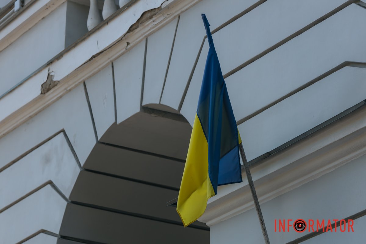 Любіть Україну у сні й наяву,