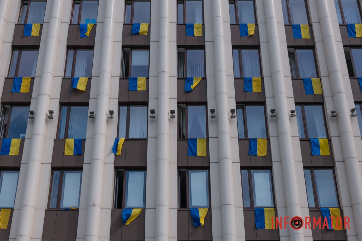 і в кожному серця ударі,