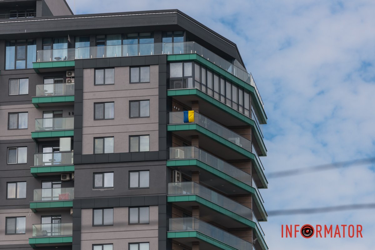 в багнетах, що в тьмі пробивали нам шлях