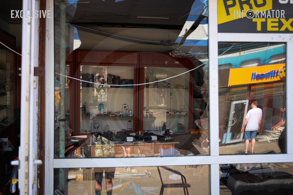 Російські удари вкотре руйнують життя Російські удари вкотре руйнують життя