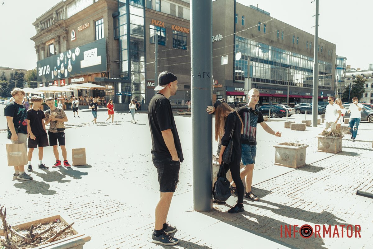 Настороженість суспільства через війну могла викликати негативне ставлення Настороженість суспільства через війну могла викликати негативне ставлення