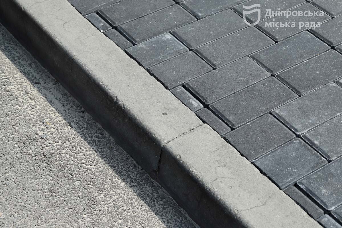 Кроме этого, на бульваре в строй привели и дождевую канализацию