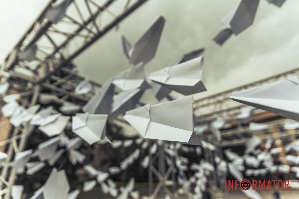 Кожен літак - це загибла дитина Кожен літак - це загибла дитина