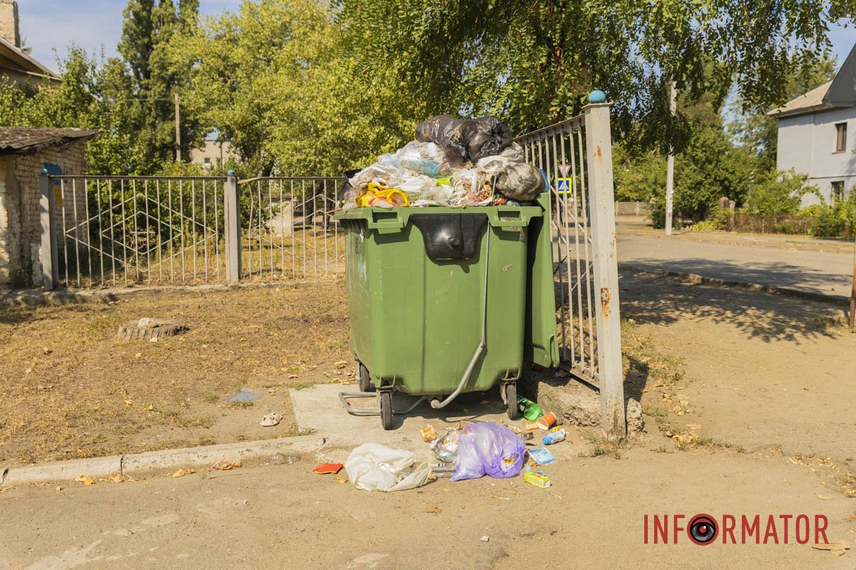 Нам объяснили, что на это влияет много факторов Нам объяснили, что на это влияет много факторов