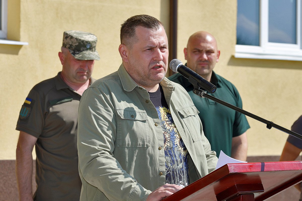 Філатов: "Попри те, що повномасштабна агресія, війна, — життя не закінчується"