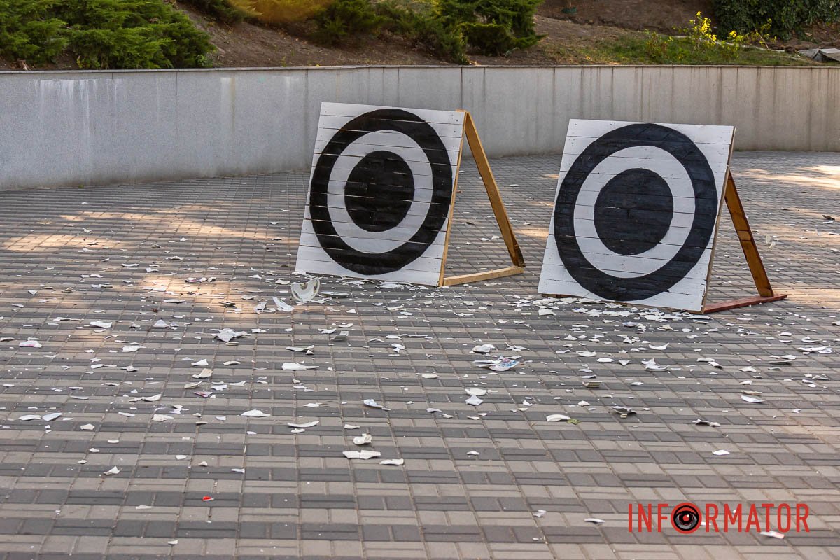 Як полонянок гнав ординець,