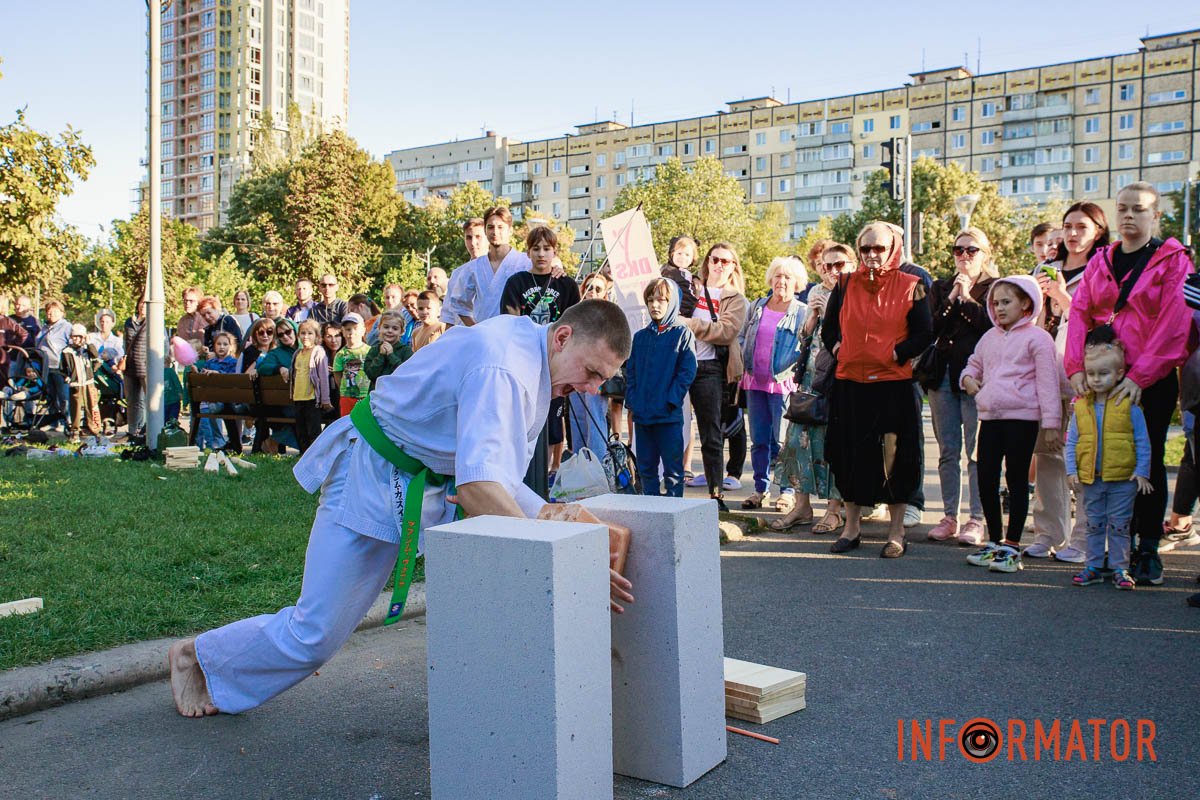 Скільки сили!