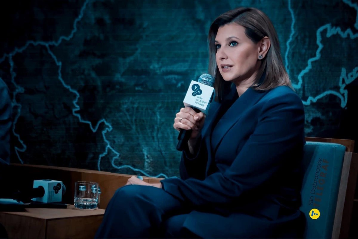 До зустрічі приєдналися також президент України Володимир Зеленський, перша леді та урядовці До зустрічі приєдналися також президент України Володимир Зеленський, перша леді та урядовці