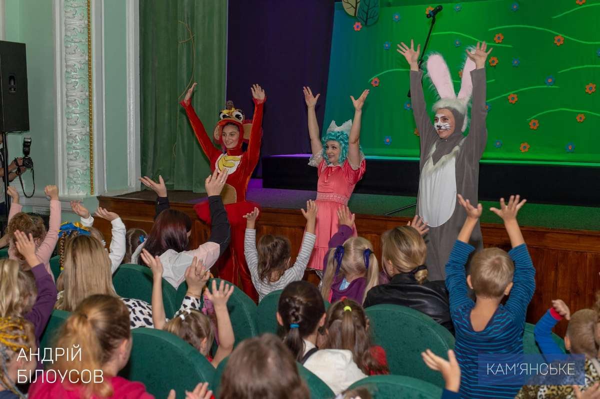 Премьерный спектакль - «Лисичка, котик и петушок» по мотивам украинских народных сказок