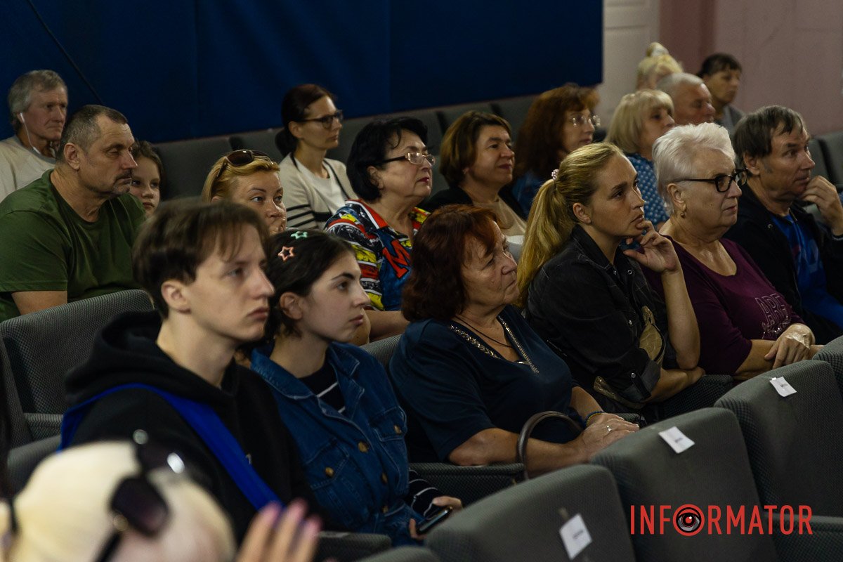 Багато людей шанує цю героїчну жінку Багато людей шанує цю героїчну жінку