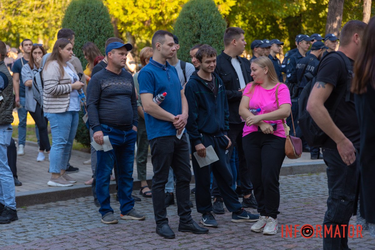 Тому слідкуйте за своїм здоров'ям і ставайте донором на постійній основі
