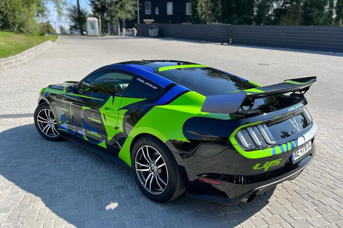 Ціна знизилась до 17499 доларів