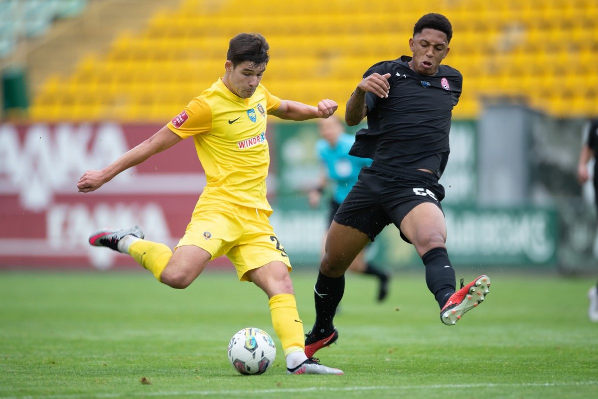 Дніпряни перемогли з рахунком 1:0