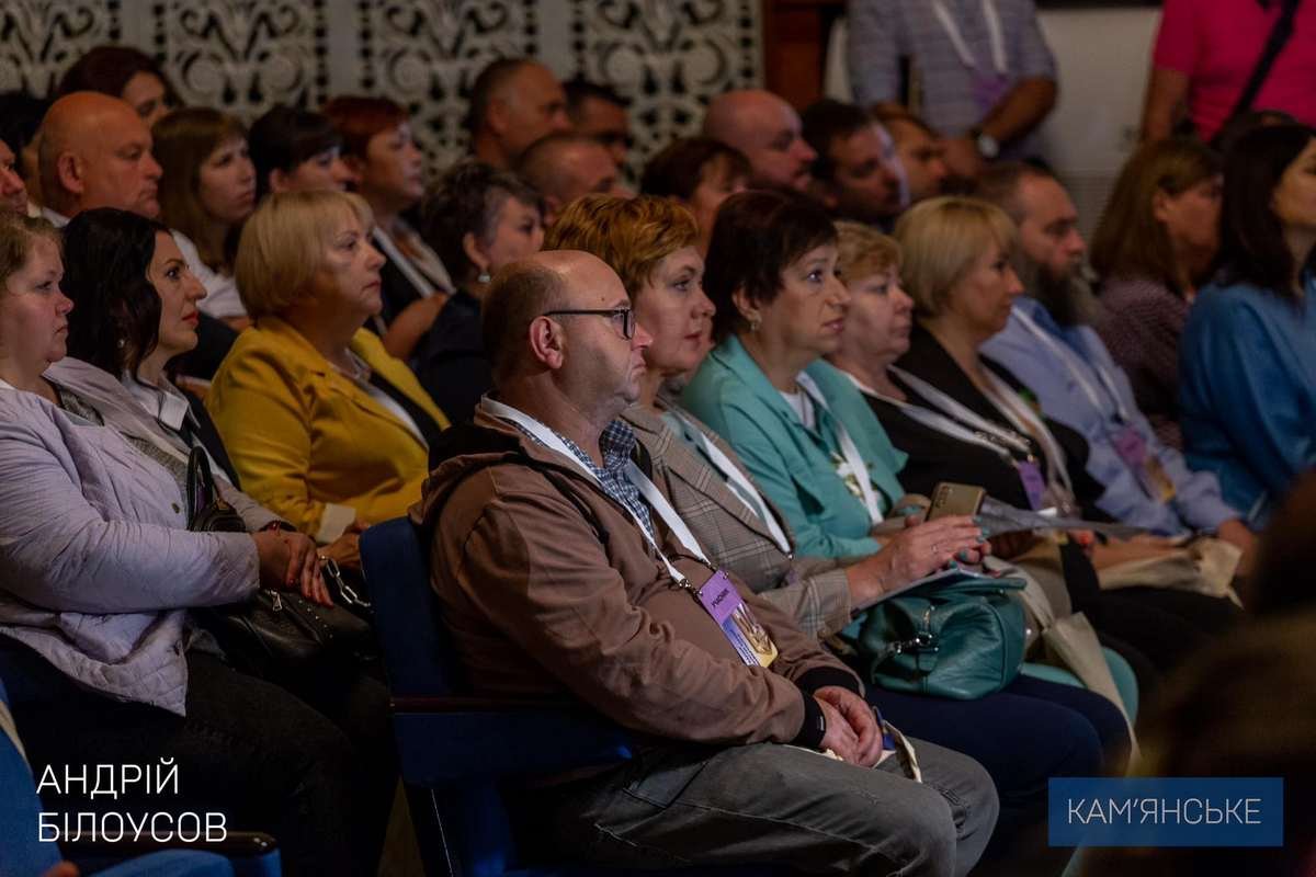 В Каменском состоялся первый региональный ветеранский форум «Украина. Защитники. Будущее» 2