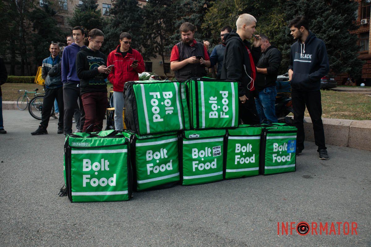 У Дніпрі триває страйк кур’єрів