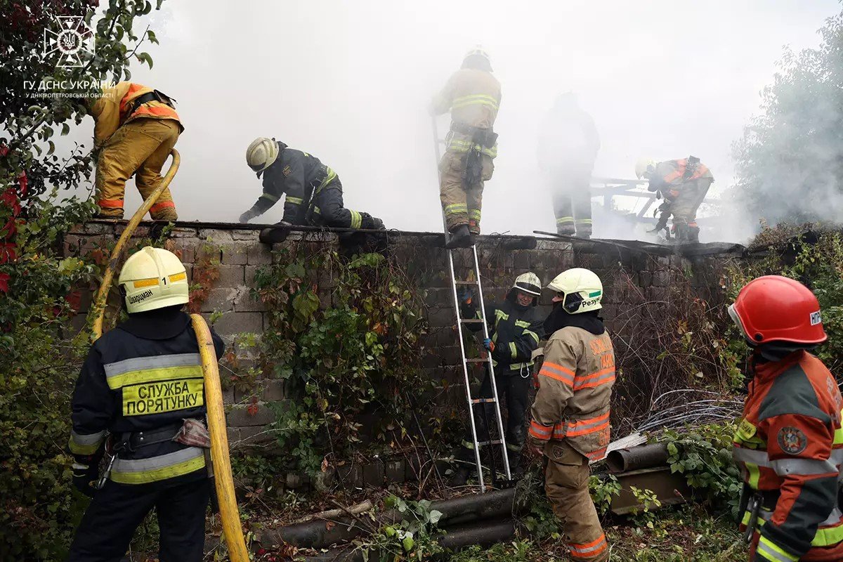 Знищено три автомобілі Знищено три автомобілі