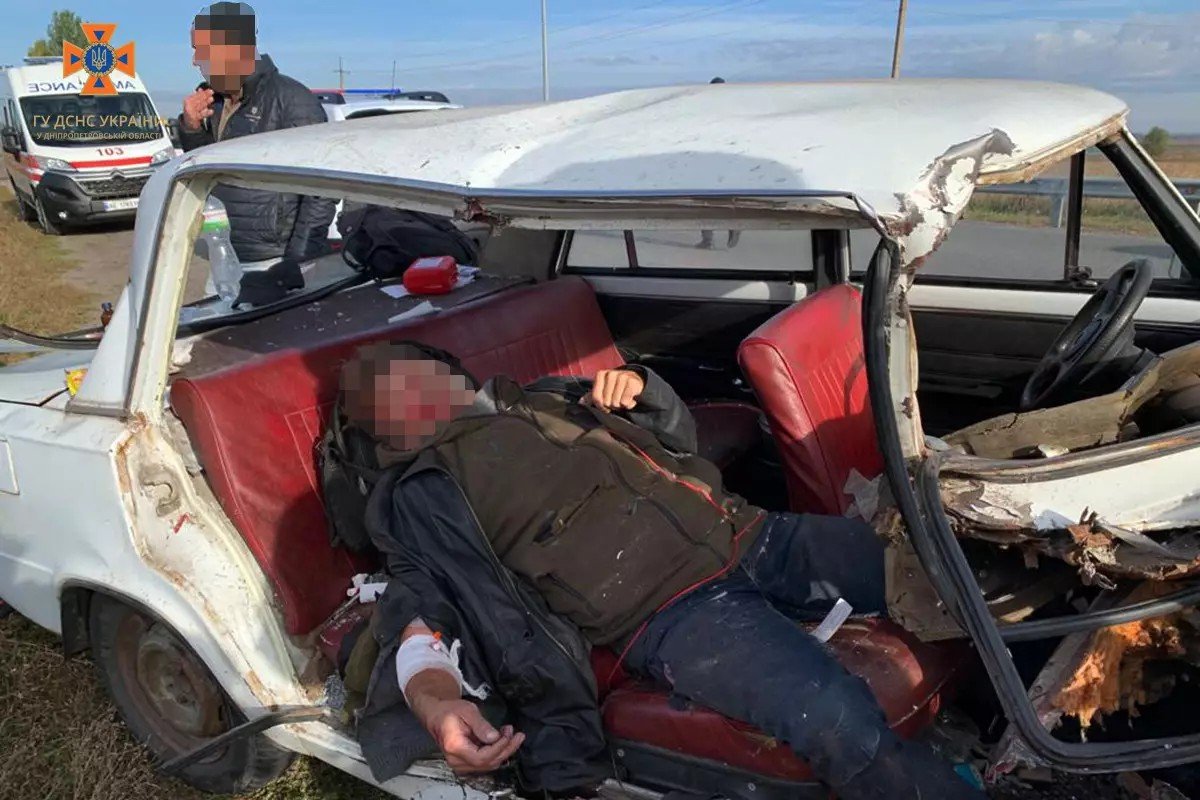 Травмувались пасажири ВАЗ Травмувались пасажири ВАЗ