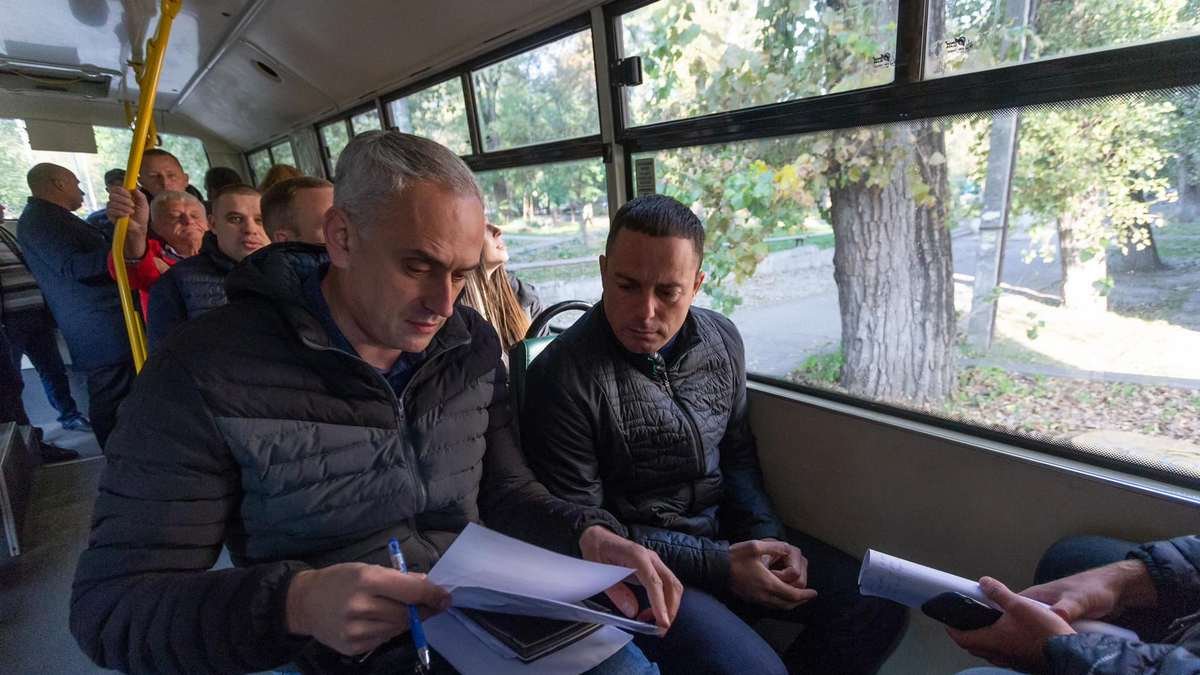 Кам’янське впорядковують: Андрій Білоусов провів об’їзд міста