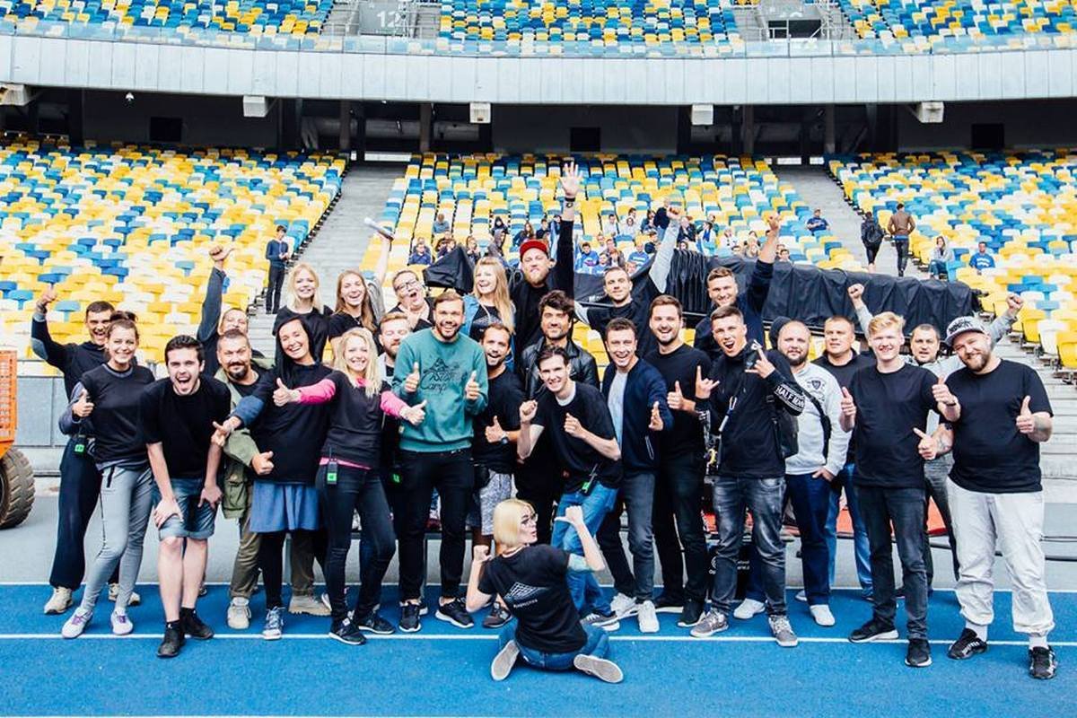 Съемки по всей видимости проходили весело