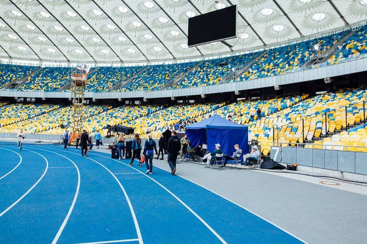 На стадионе снимали рекламный ролик