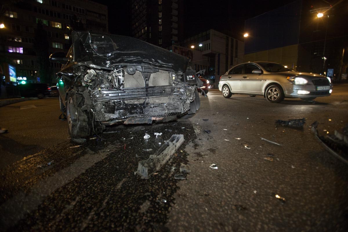 В результате аварии образовалась небольшая пробка