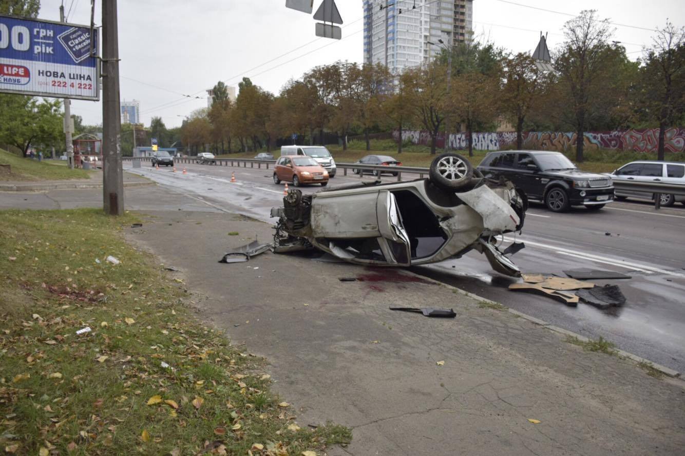 Водитель не справился с управлением