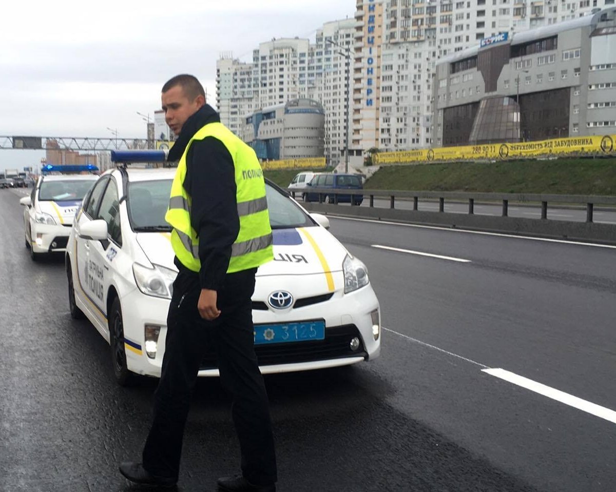 ДТП произошло на проспекте Бажана в семь часов утра