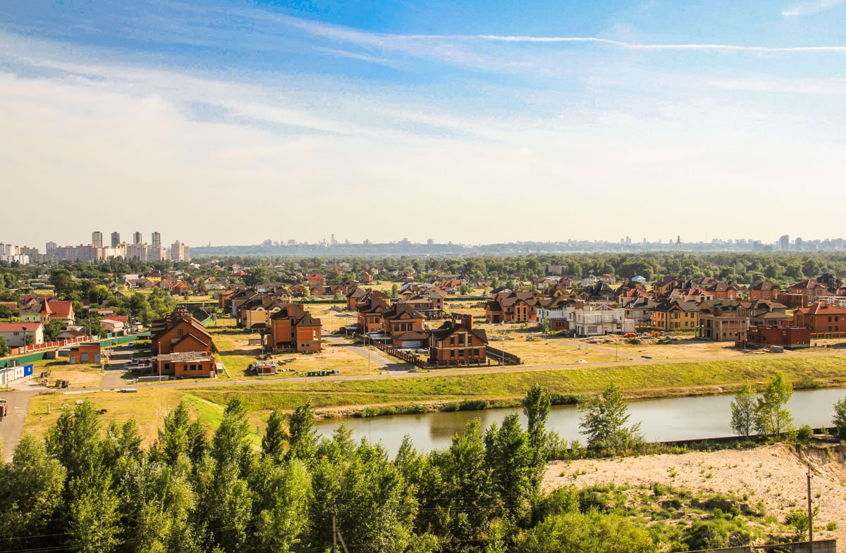 VIP-городок напротив центра