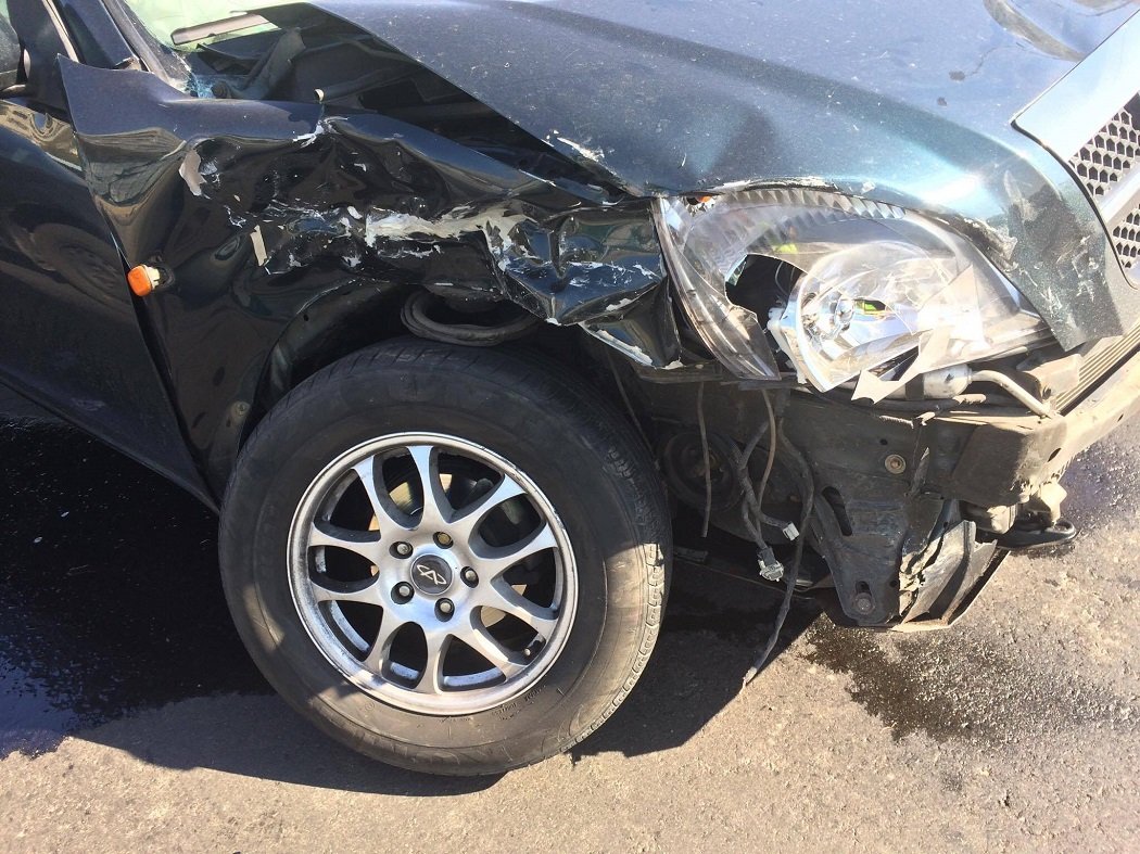 Водитель Volskwagen уверен, что водитель Chery виновата в аварии