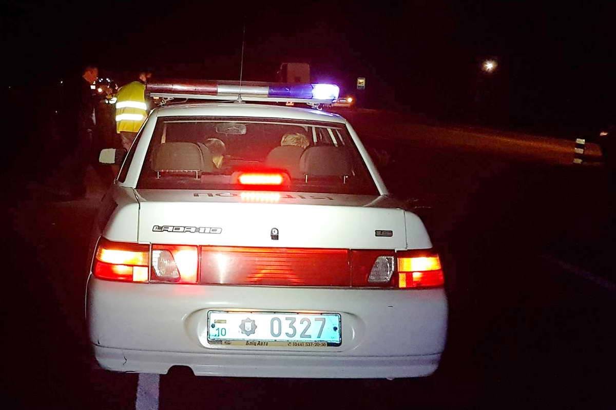 На месте работала полиция