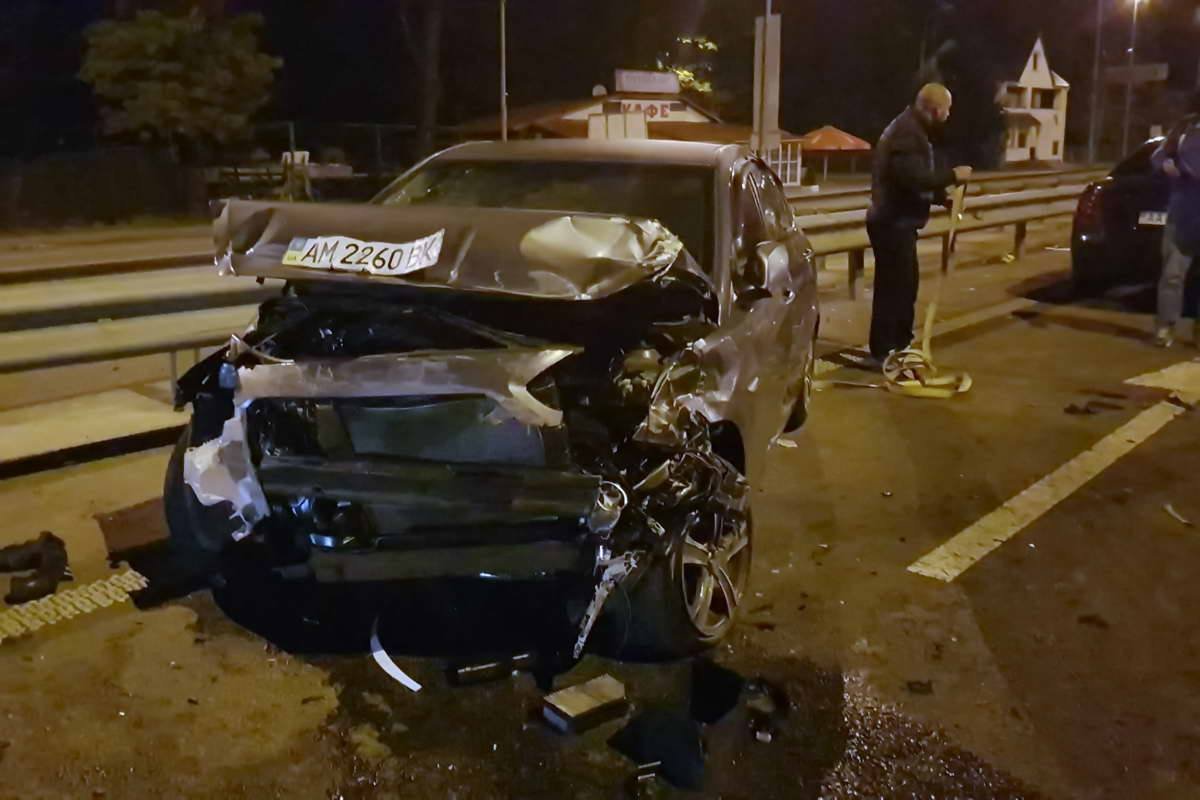 Автомобиль ремонту не подлежит