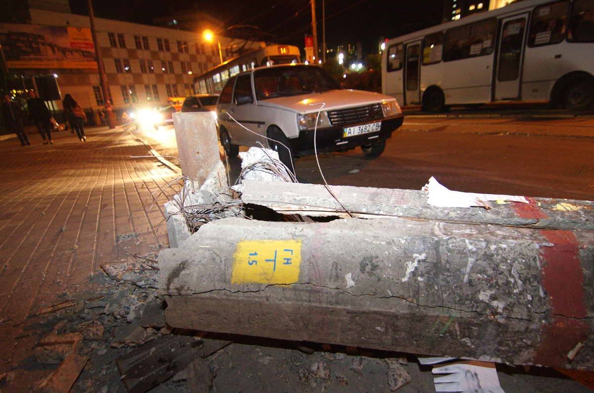 Видимых причин для падения не было