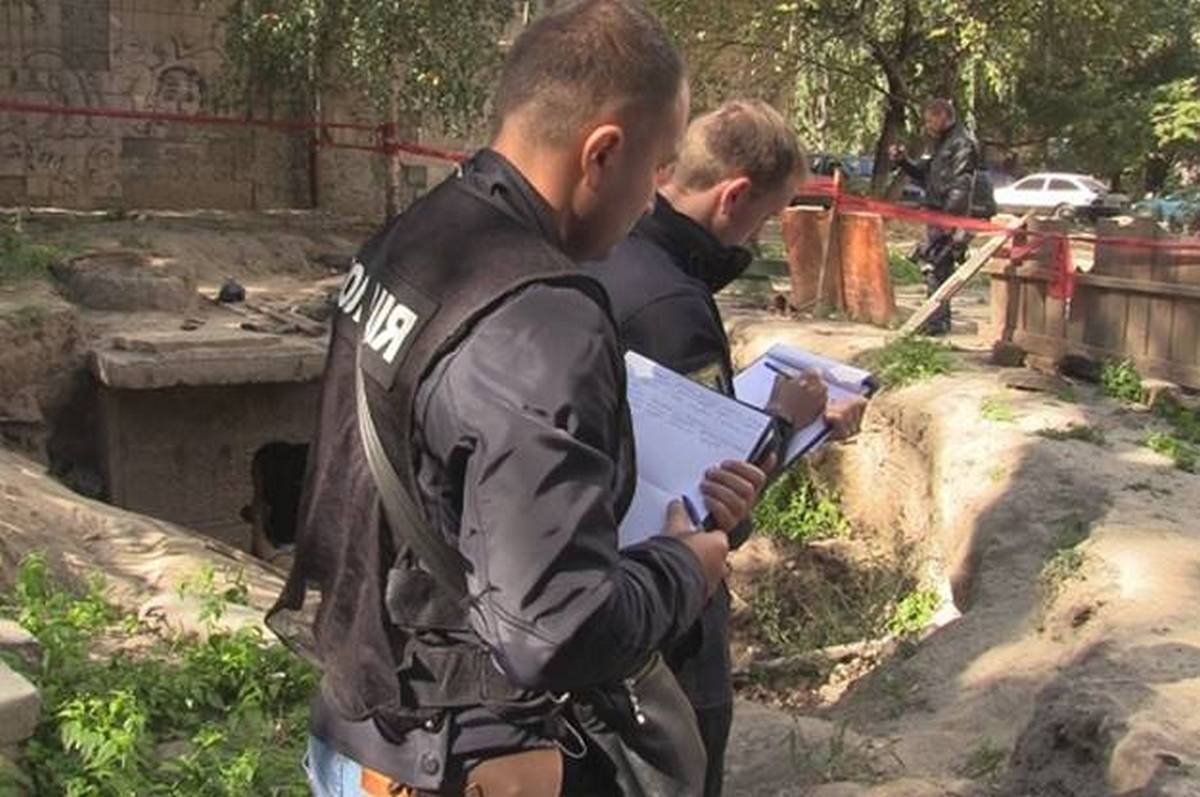 Полиция разыскивает людей, которым хоть что-то известно о тяжком преступлении