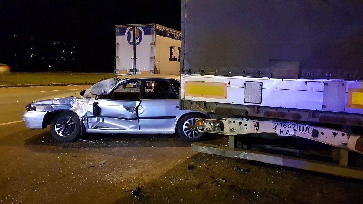 На улице Академика Заболотного произошло ДТП