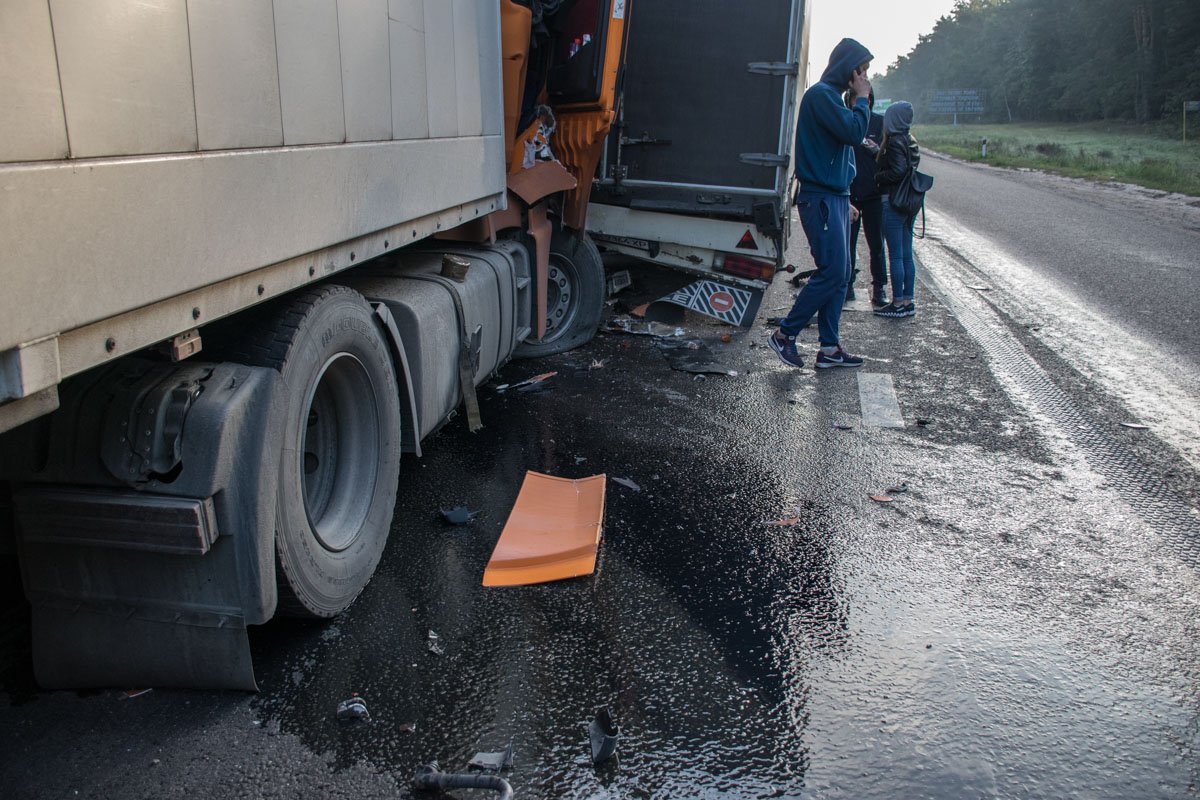Оба водителя отказались от госпитализации