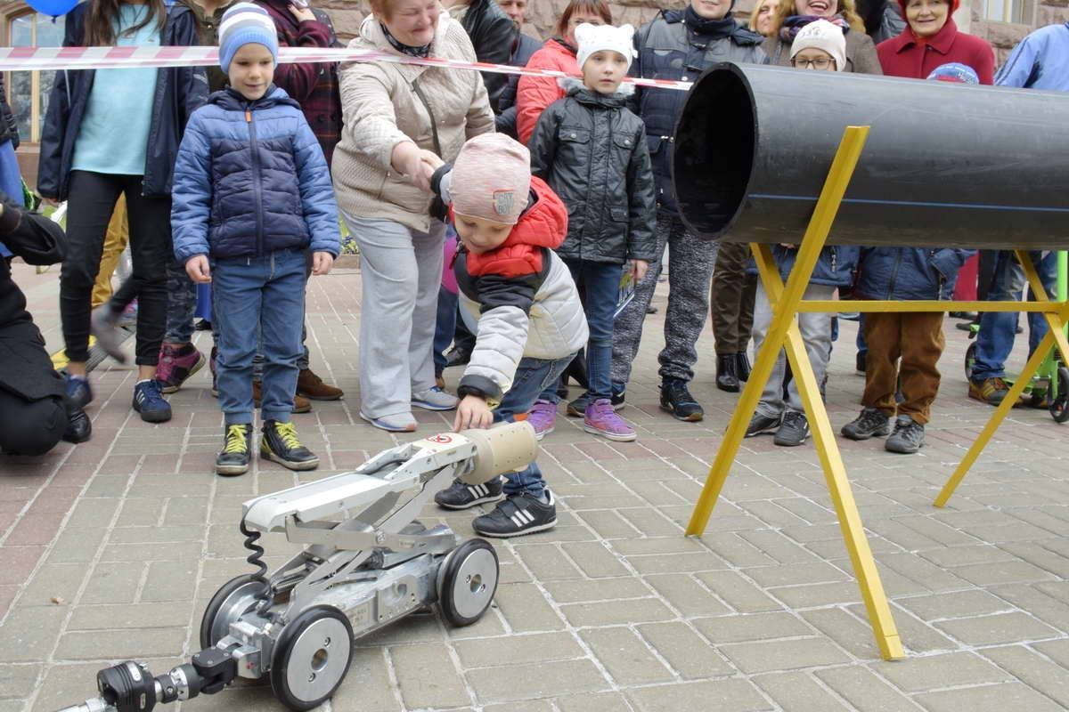 Роботы водоканала больше всего понравились детям