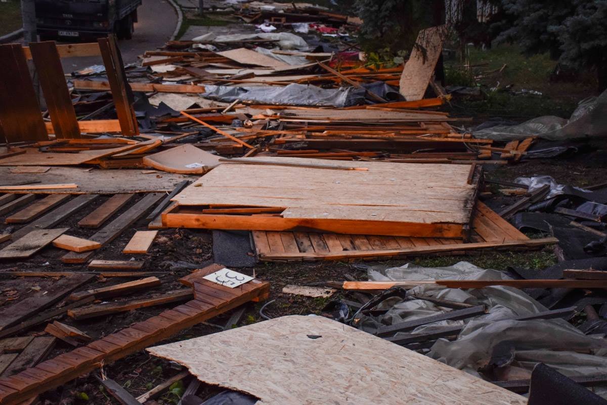 Так выглядят установленные ранее домики