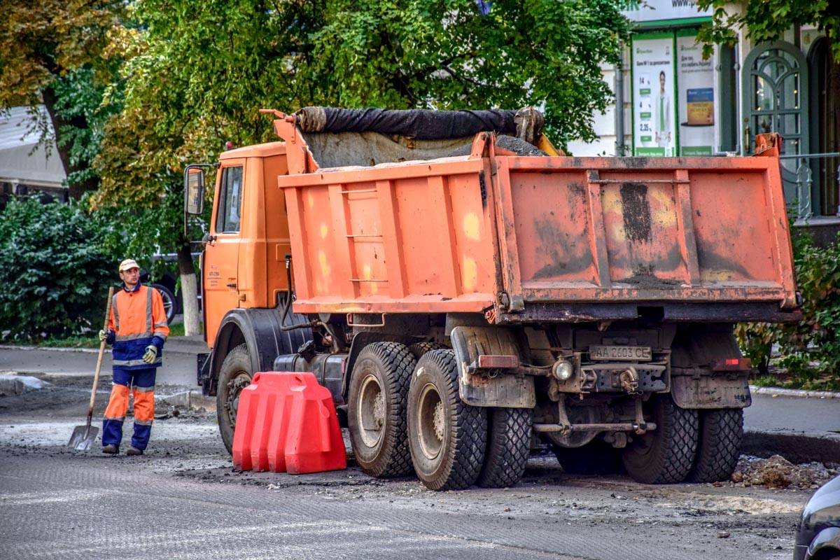 Ремонт дороги еще продолжается