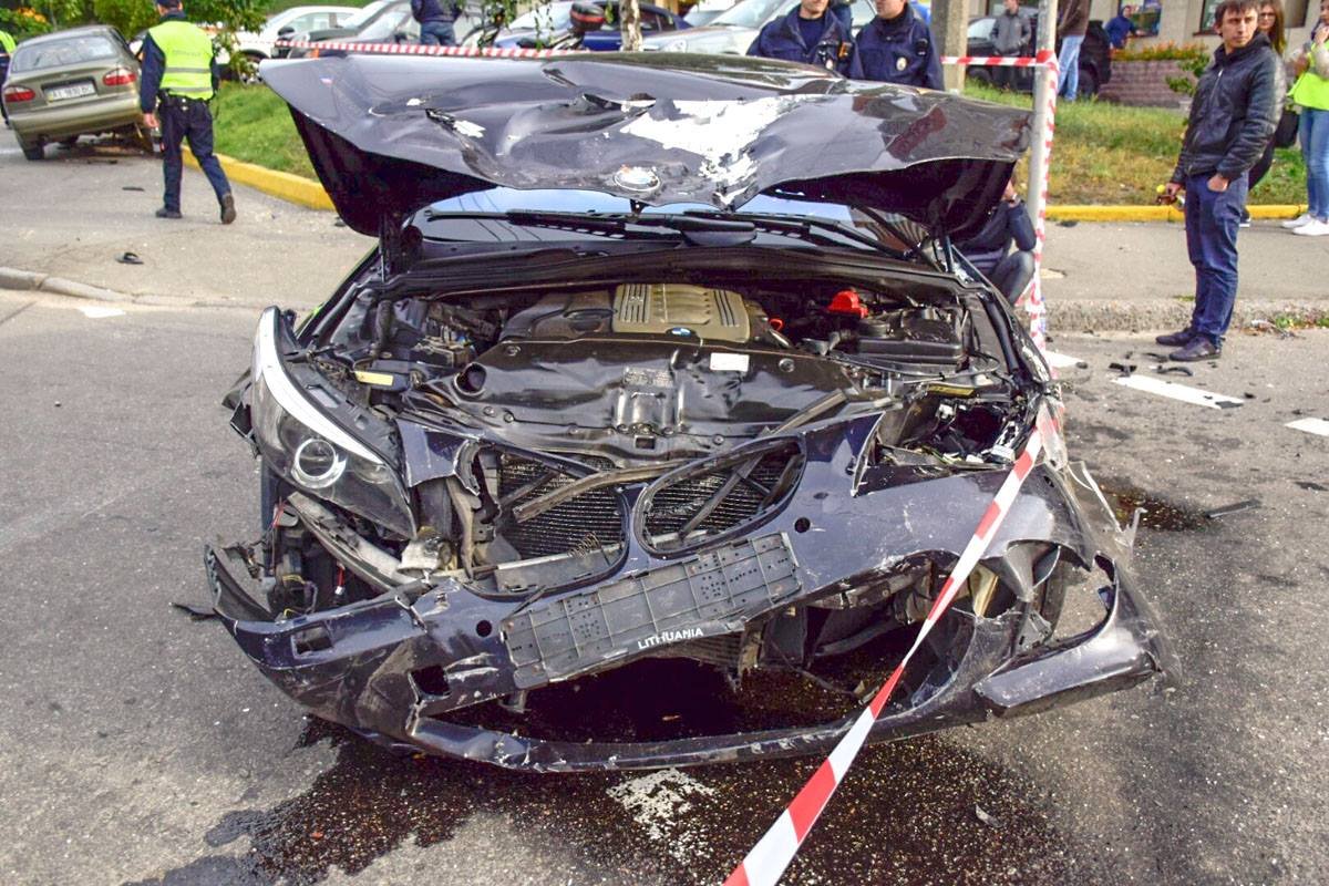 Водитель BMW говорит, что не виноват