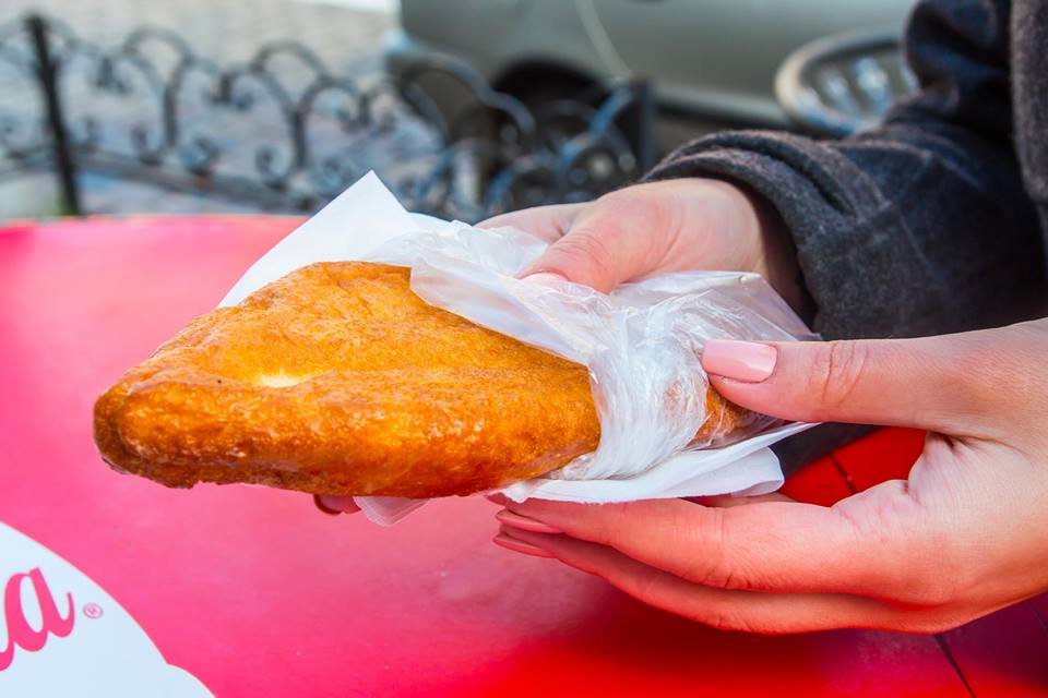 Перепичка - один из самых калорийных киевских фастфудов. В одной порции содержится 320 килокалорий.