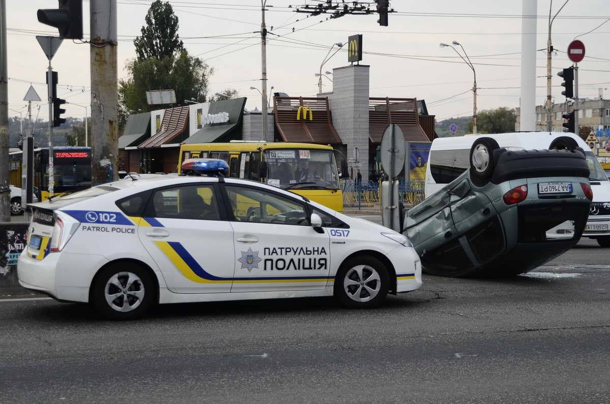 В Оболонсокм районе столкнулись Daewoo Matiz и Chery Amulet