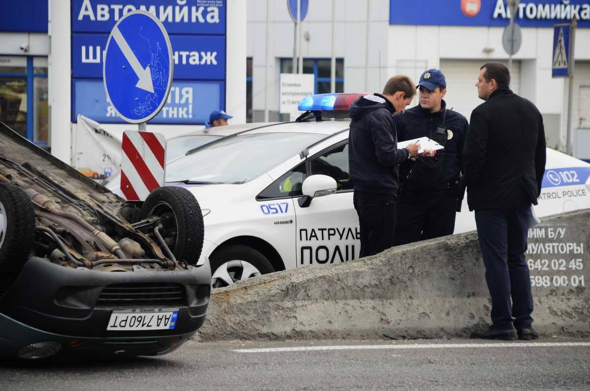 На месте работает полиция