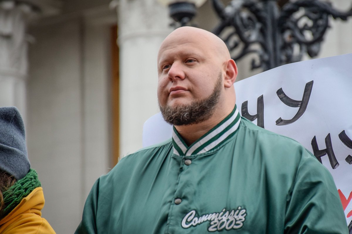 Львовский силач-педиатр готовится к дистанции