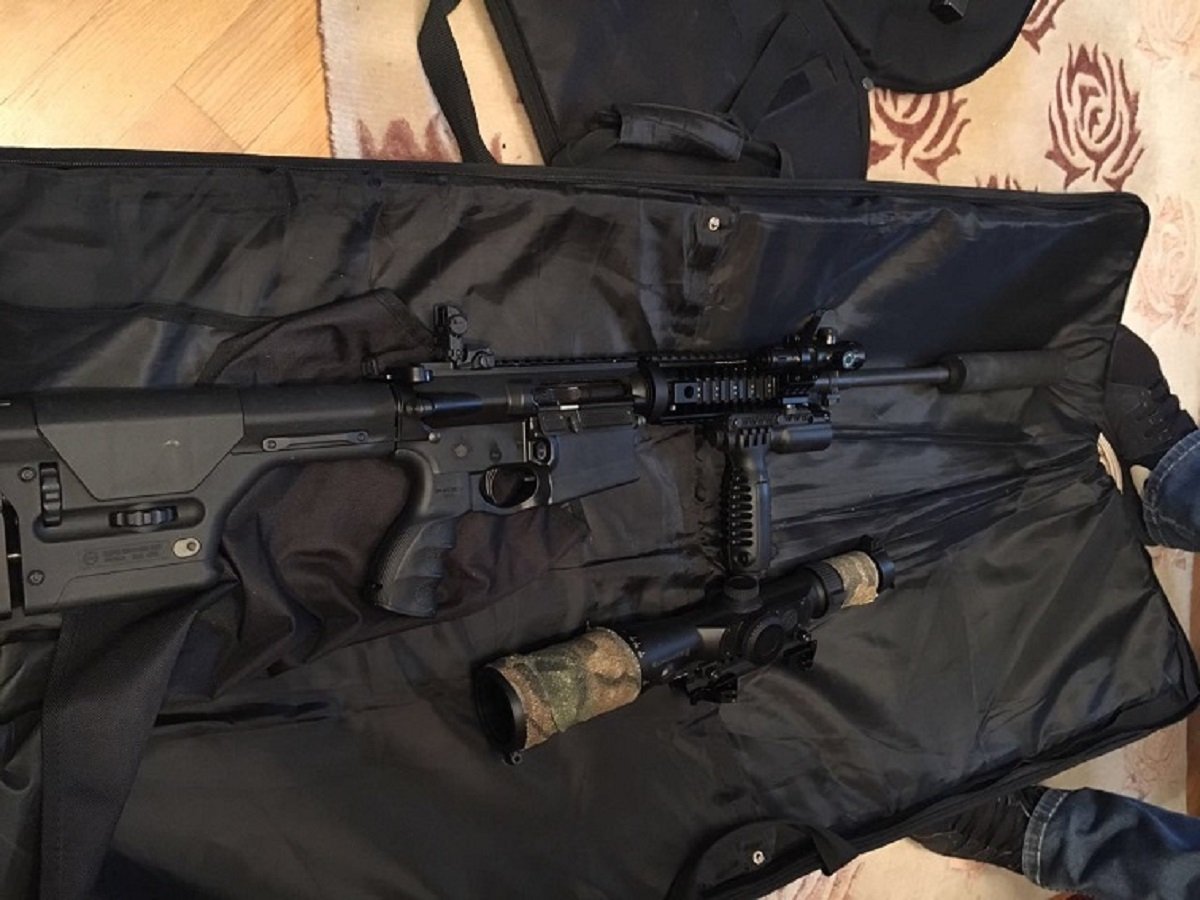 Оружие нашли как в квартире, так и частном доме