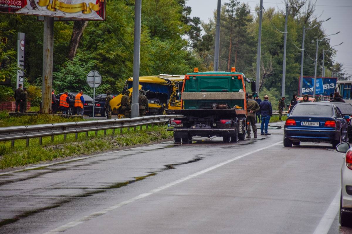 Движение по трассе затруднено