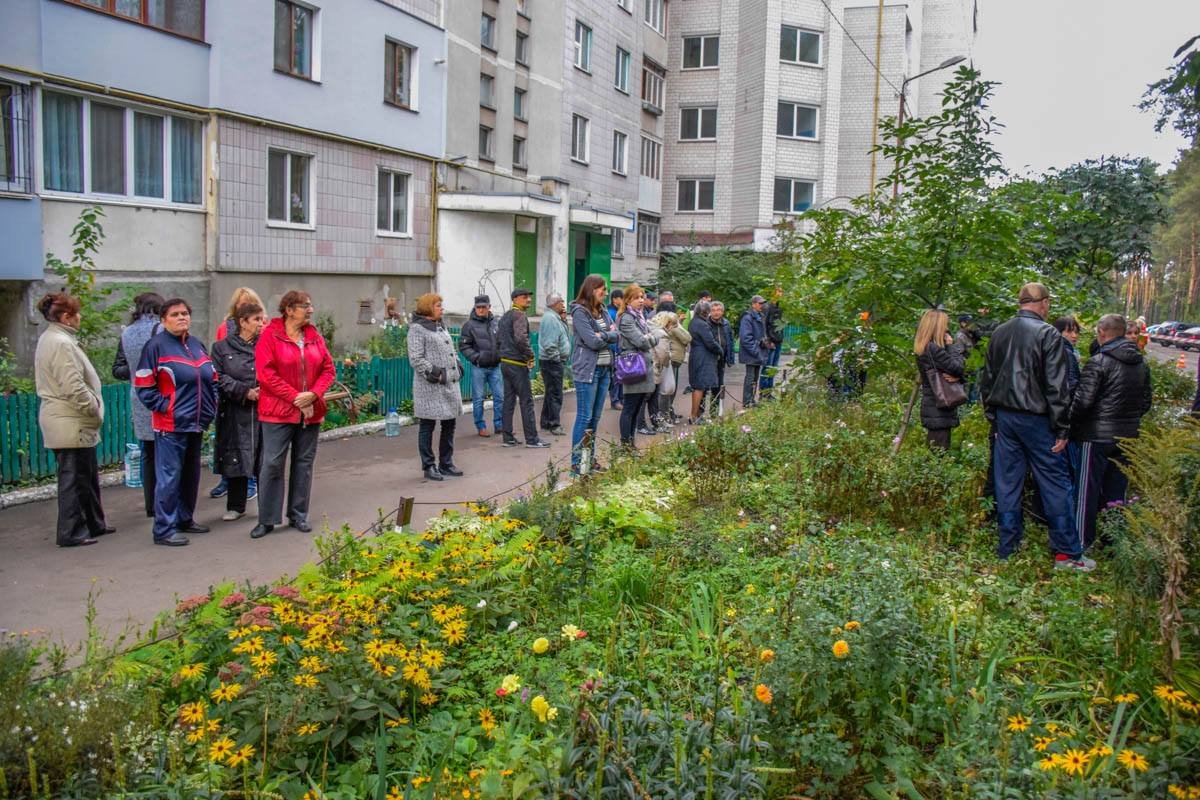 Свидетелями аварии стали жители близлежащих домов