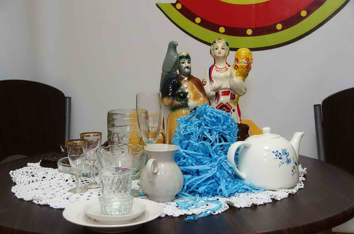 В тематических наборах есть статуэтки и украшения