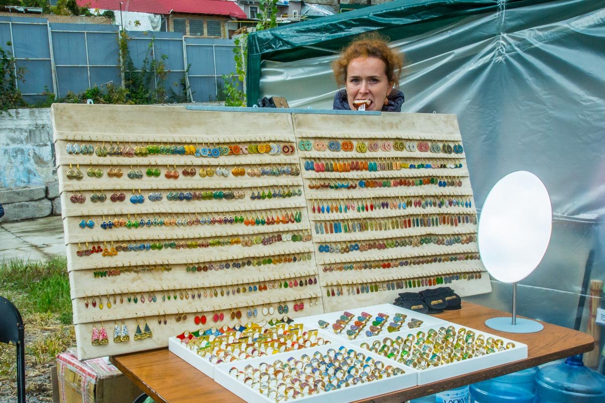 Не фестивале традиционной грузинской еды настолько вкусно, что едят все